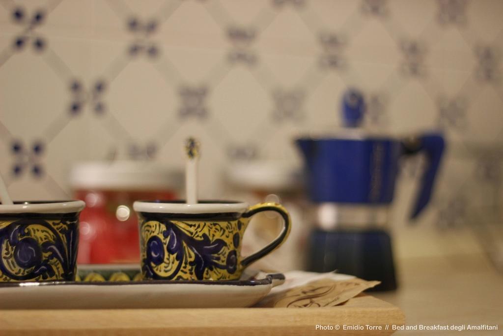 Bed and Breakfast Amalfitani Salerno Centro Екстер'єр фото