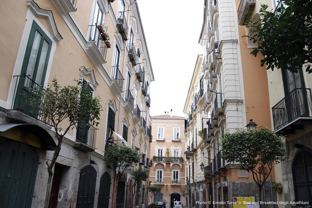 Bed and Breakfast Amalfitani Salerno Centro Екстер'єр фото