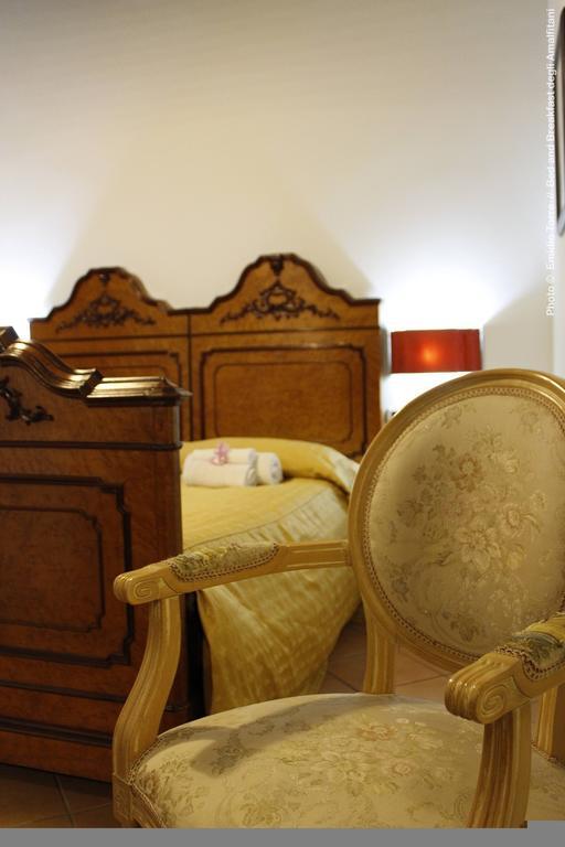 Bed and Breakfast Amalfitani Salerno Centro Номер фото