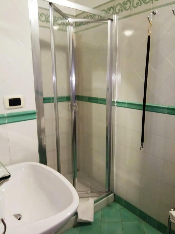 Bed and Breakfast Amalfitani Salerno Centro Екстер'єр фото