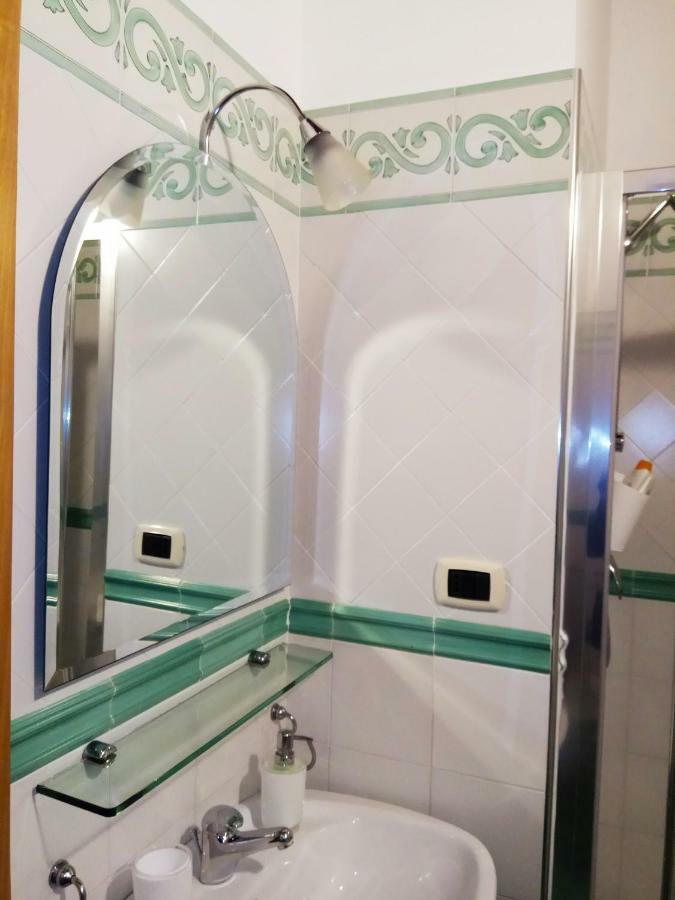 Bed and Breakfast Amalfitani Salerno Centro Екстер'єр фото