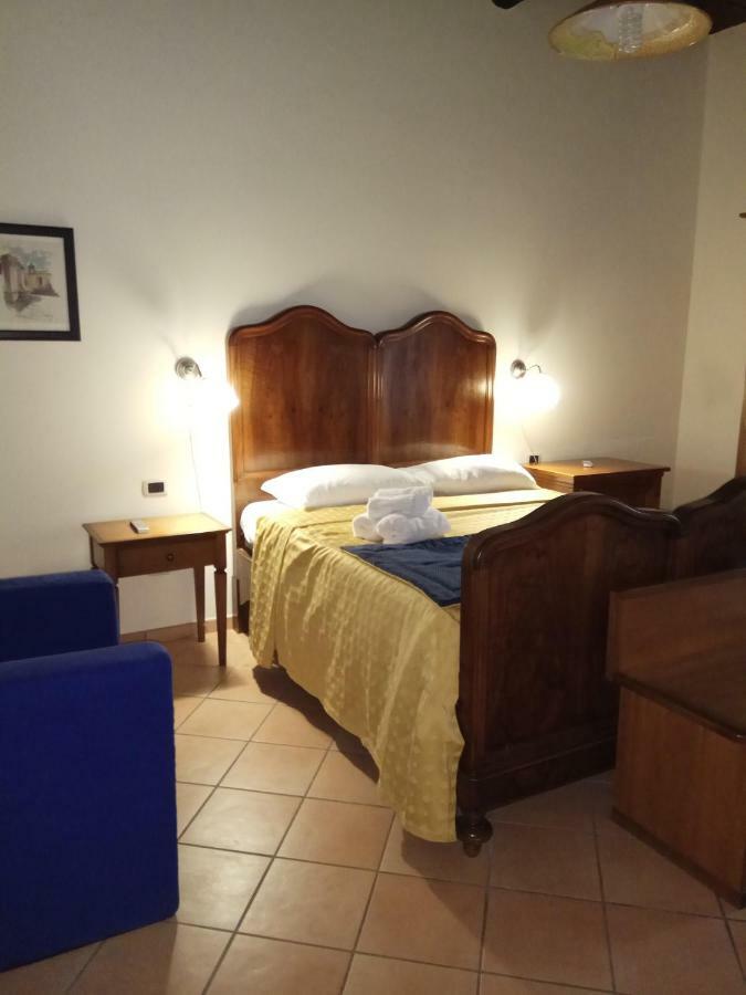 Bed and Breakfast Amalfitani Salerno Centro Екстер'єр фото